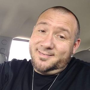 Meet your Posher, Eric